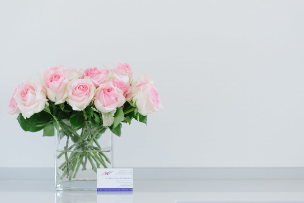 Venentherapie Berlin Dahlem – Frau Haßelmann – Praxis – Empfang Venentherapie Berlin Dahlem - Frau Haßelmann - Praxis - Empfang